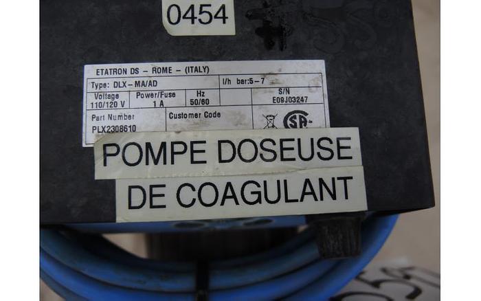 D'occasion USED METERING PUMP, 3.38 USG/HOUR, 100 PSI