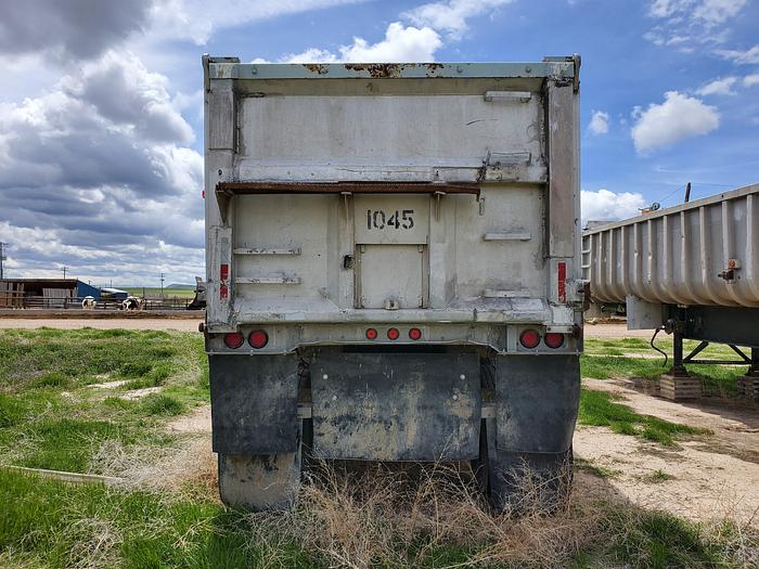 Used 1991 26' Fruehauf End Dump Trailer