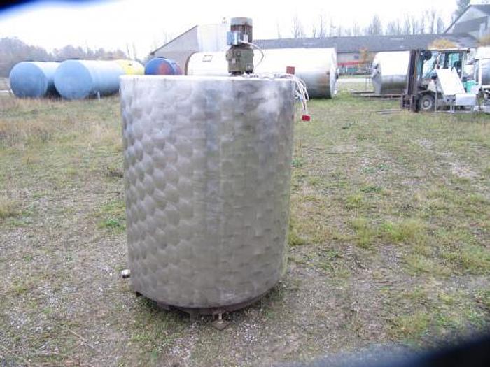 Used 1500 liter stainless steel tank with open top.