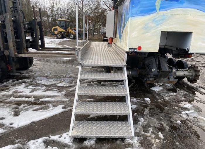 Gebraucht PistenBully 200 with bar