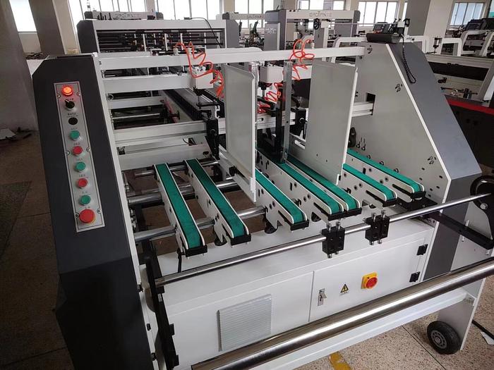 Pegadora lineal 4&6 puntos