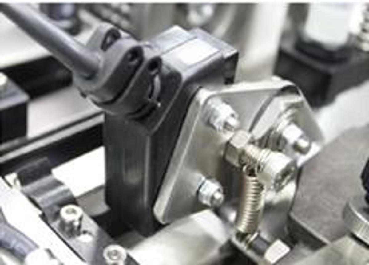 Plegadora JDS480T-10K+4KW: Versatilidad y Potencia en un Solo Equipo 💥