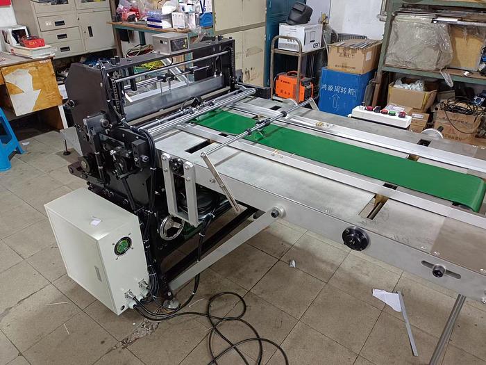 Envarilladora semiautomática