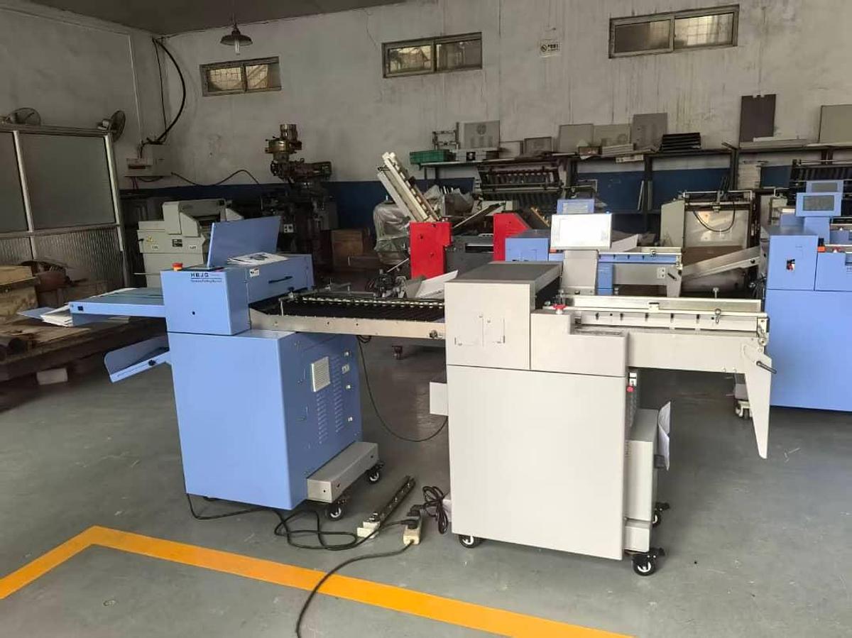 Hendedora,perforadora y plegadora JDSCP350DUO