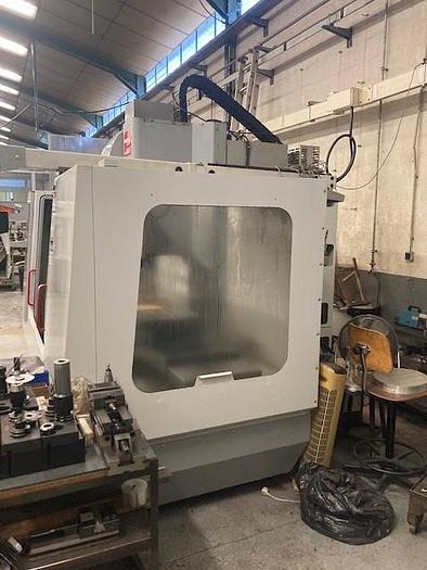 Utilisé Centre d’usinage vertical Haas VF 3