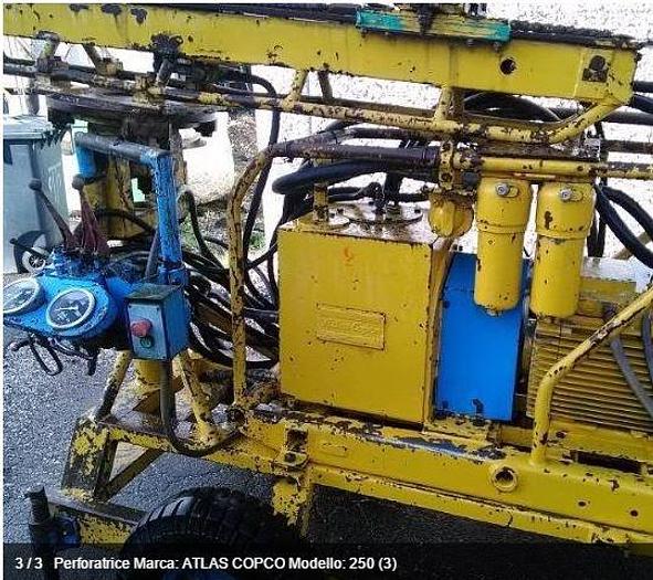 Usato Perforatrice Elettrica, ATLAS COPCO modello 250 - senza rotore - con pompa fanghi