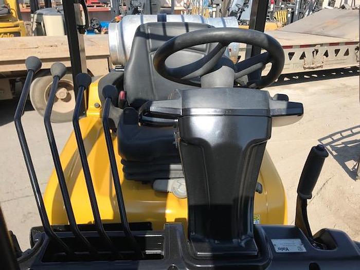 Used 2014 Yale GLC060VX Forklift