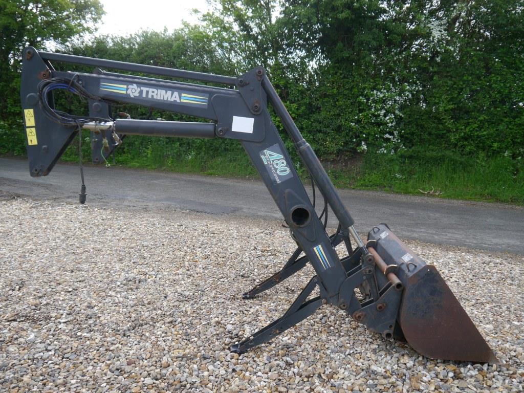 Used Trima 480 Professional Loader