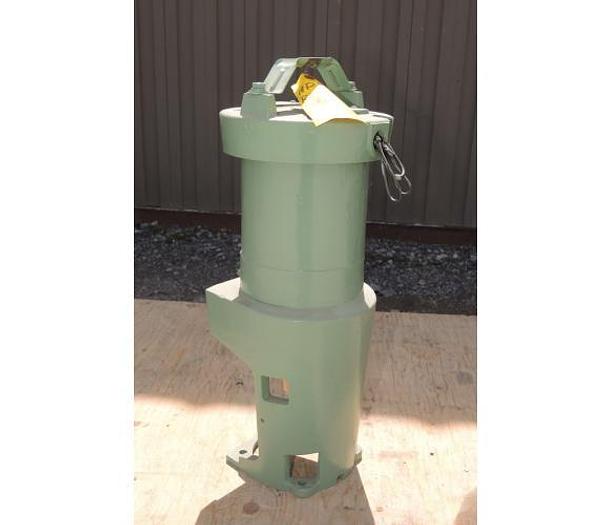 D'occasion USED LIGHTNIN TOP ENTRY MIXER, MODEL: N 33G33, 0.33 HP