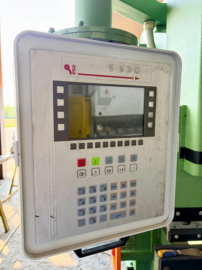 Usato Pressa Piegatrice “CMU” 3050×120 tonn.