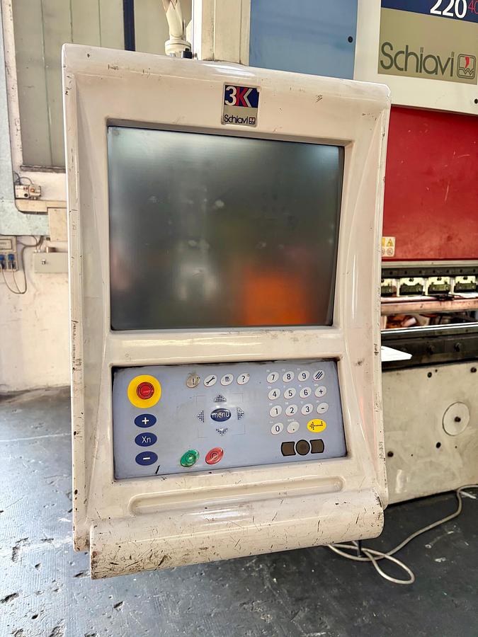 Usato Pressa Piegatrice "SCHIAVI" HFsB 4000x220 tonn.