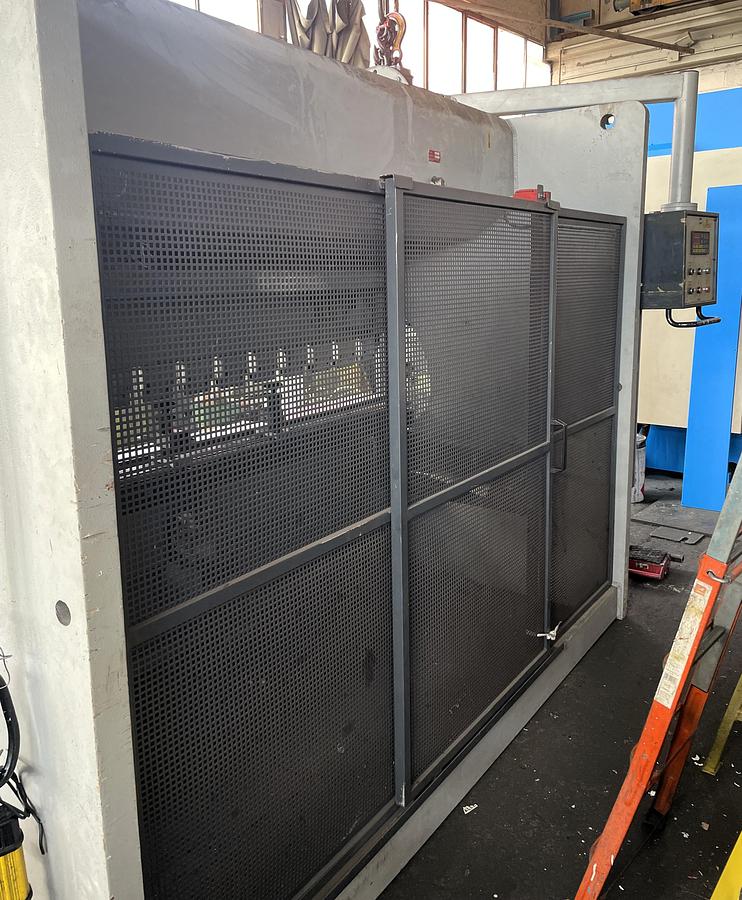 Usato Pressa Piegatrice “BAYKAL” 3100×120 tonn.