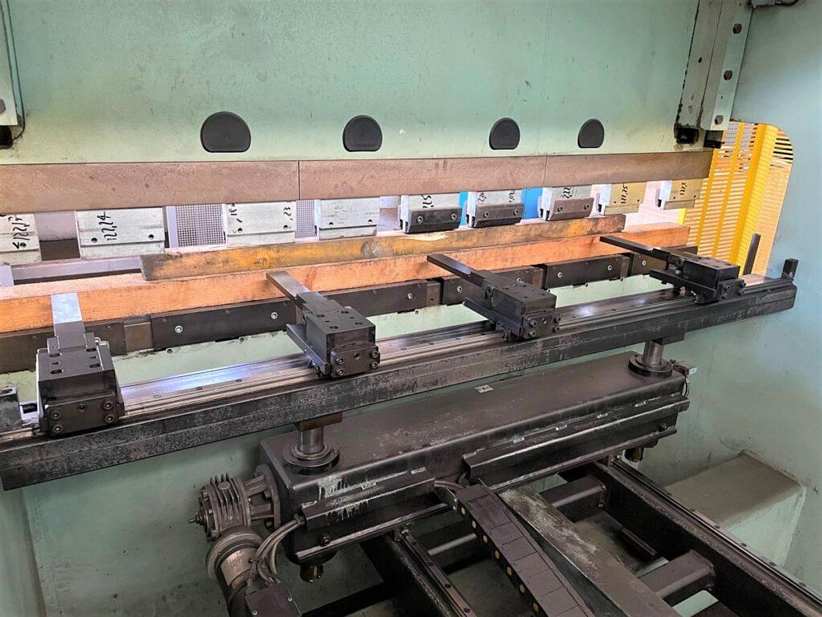 Usato Presse Piegatrice “COLGAR” PS 2100×60 tonn.