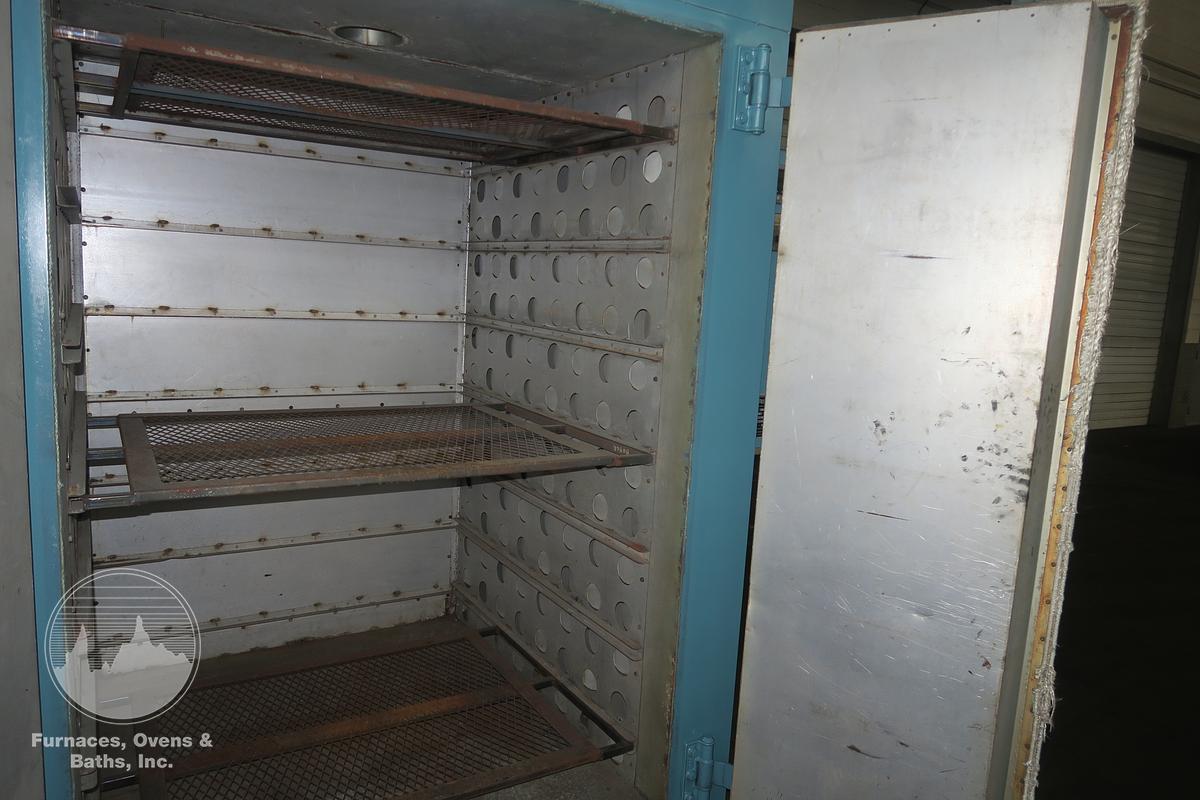 Used 48"W x 72"H x 48"L, Grieve, Electric Walk-In/Cabinet Oven, 500°F