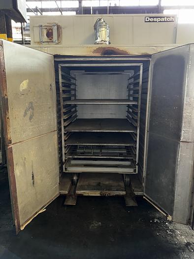 Used 48"W x 72"H x 52"L, Despatch Industries PWE3-10-1E, 850-F, Electric