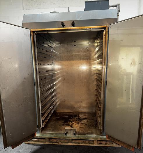 Used 48"W x 72"H x 48"L, Blue M DC-966 Cabinet Oven, 600°F, Stainless Interior