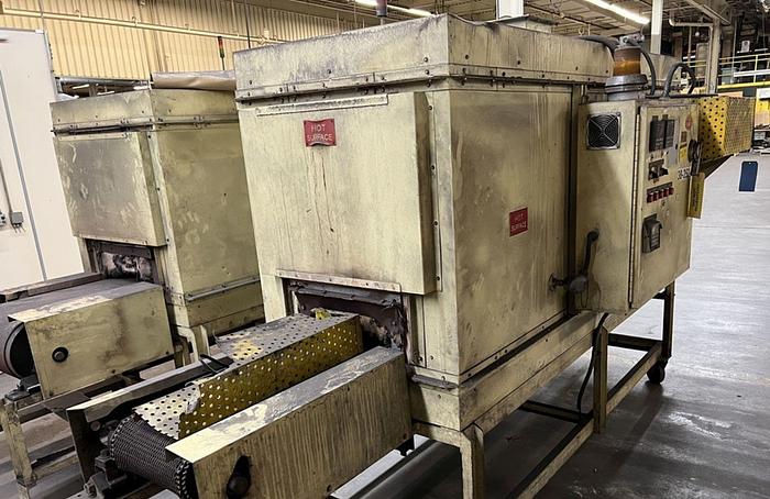 Used 19"W x 18" High x 120" Long, New England Oven Belt Conveyor Oven, Electric, 850-F