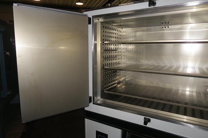 Used 48"W x 36"H x 24"L Blue M DCW-1406-E-F4T Cabinet Oven, 350°C/662°F, Electric