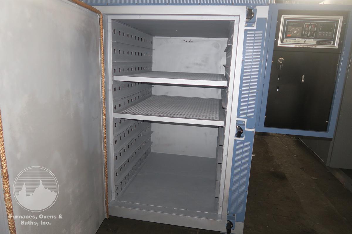 Used 36"W x 60"H x 48"L Blue M Batch/Cabinet Oven, 750°F, Electric