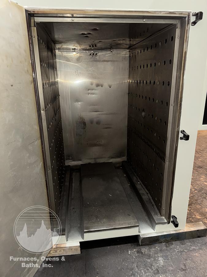 Used 36"W x 60"H x 48"L Blue M Truck Oven Model DCRI-606, 600°F, Electric