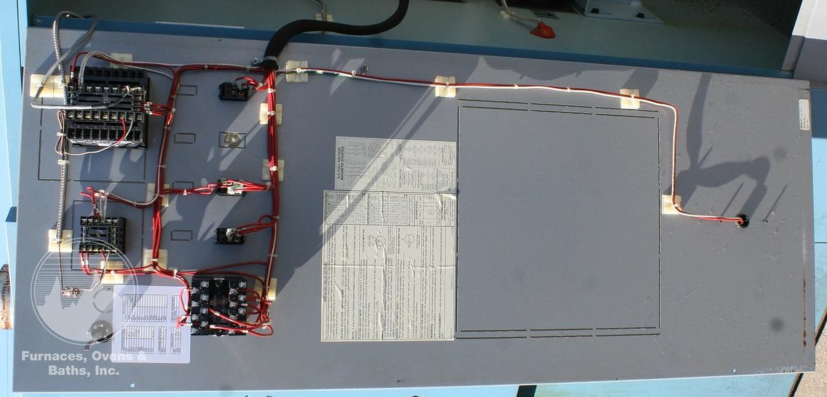 Used 25"W x 25"H x 25"L Despatch VRC1-90-1E Cabinet Oven, 500°F, Electric