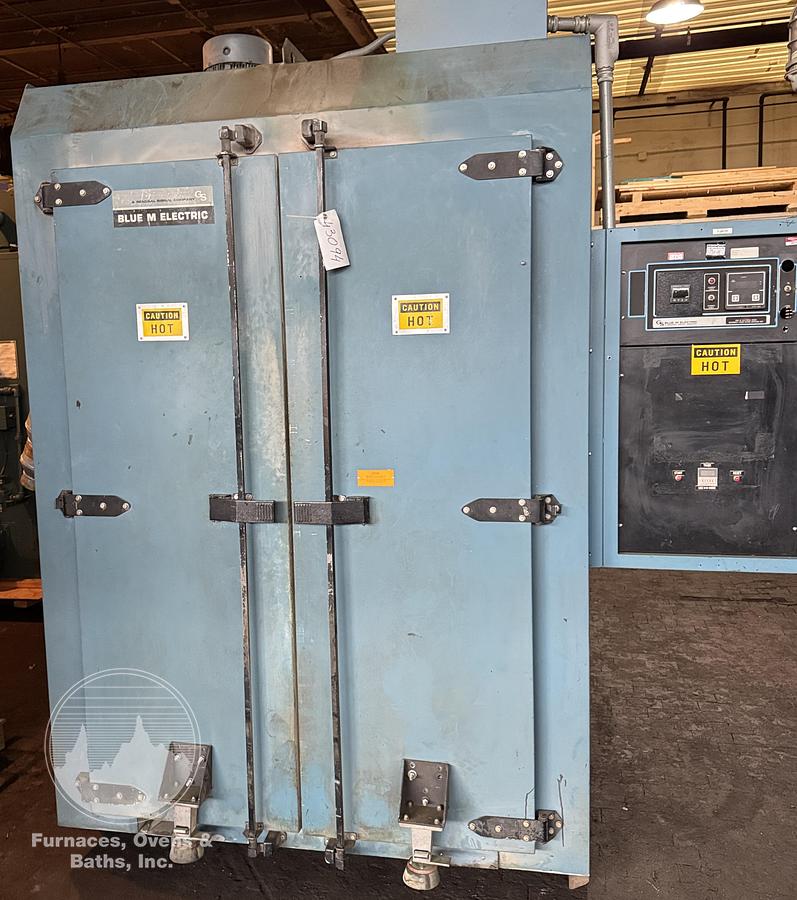 Used 48"W x 72"H x 48"L, Blue M DC-966 Batch/Truck Oven, 600°F