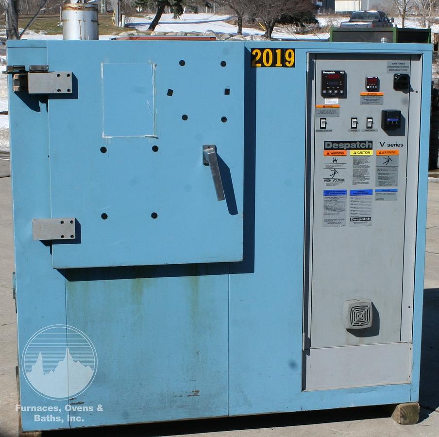 Used 25"W x 25"H x 25"L Despatch VRC1-90-1E Cabinet Oven, 500°F, Electric