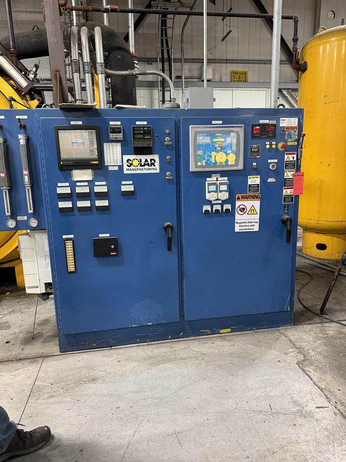 Used Solar Atmospheres HFL-5748-2EQ Vacuum Furnace, 2850-F, 2 Bar, Diffusion Pump, NEW HOT ZONE