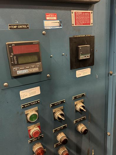 Used 48"W x 72"H x 48"L, Gruenberg, Electric Walk-In Oven, Stainless Steel Interior, Solvent Rated, 450°F