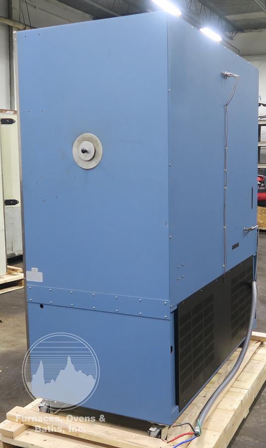 Used 48"W x 36"H x 24"L Blue M DC-1406F Cabinet Oven, 662°F, Electric