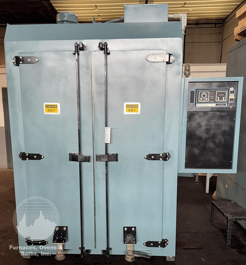 Used 48"W x 72"H x 48"L, Blue M 966 Batch/Truck Oven, 600°F, Stainless Interior