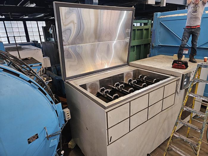 Used Webber AT90-120 Cryogenic Freezer