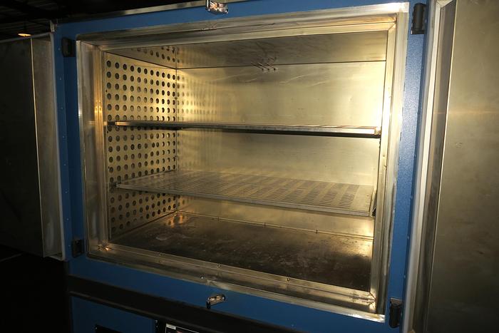 Used 48"W x 36"H x 24"L Blue M DC-1406 Cabinet Oven, 662°F, Electric
