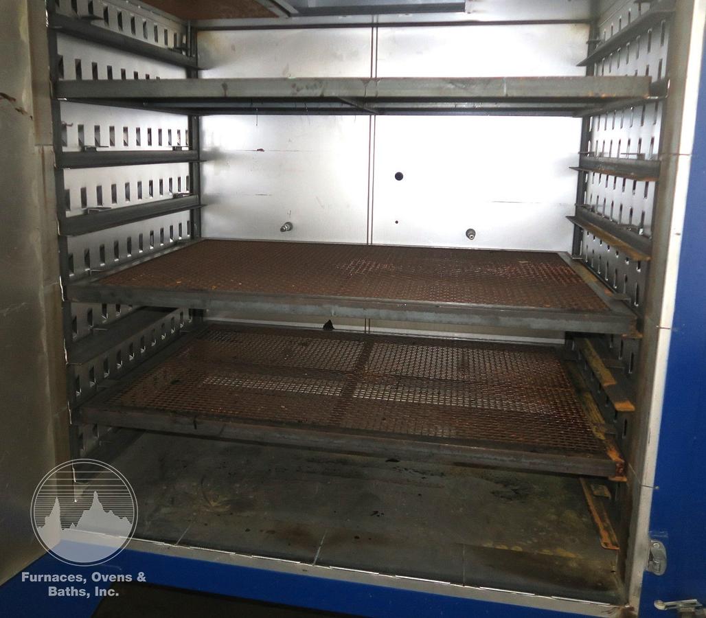 Used 48"W x 48"H x 36"L Wisconsin Cabinet Oven, 650°F, Electric