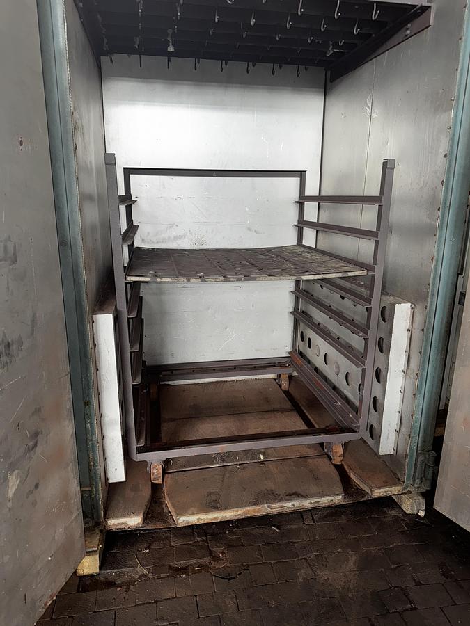 Used 48"W x 84"H x 48"L, Grieve B1-500, Electric, Walk-In/Truck Oven, 500-F, Solvent Rated