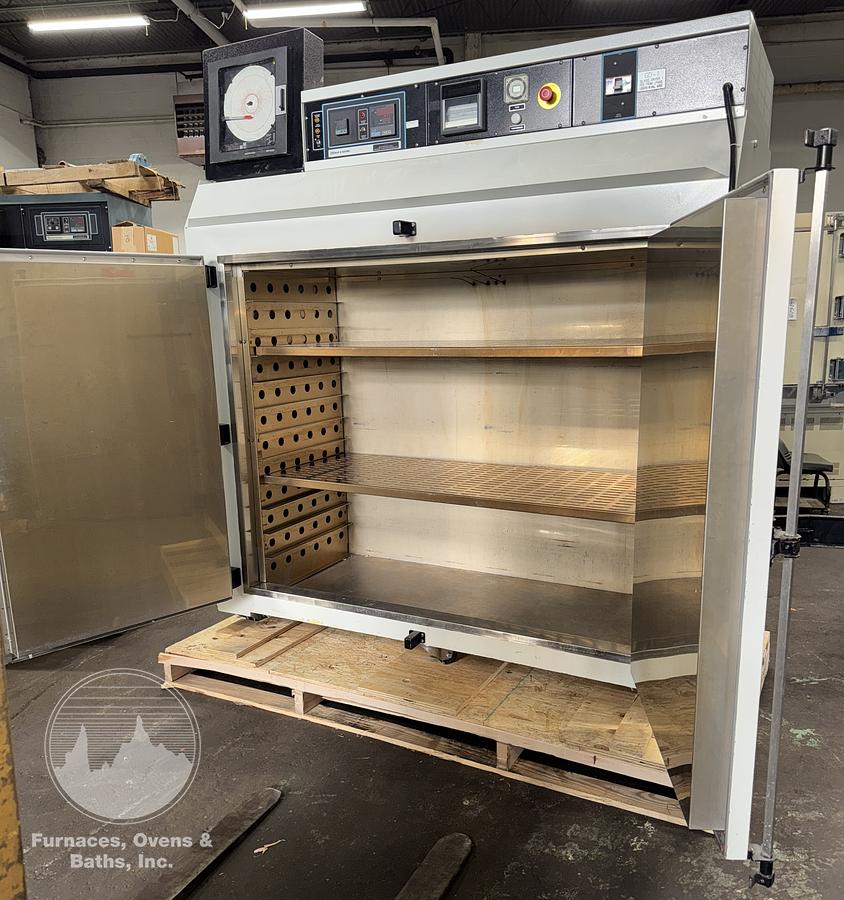 Used 60"W x 50"H x 24"L, Blue M DCW Cabinet Oven, Stainless Steel Interior, 600°F