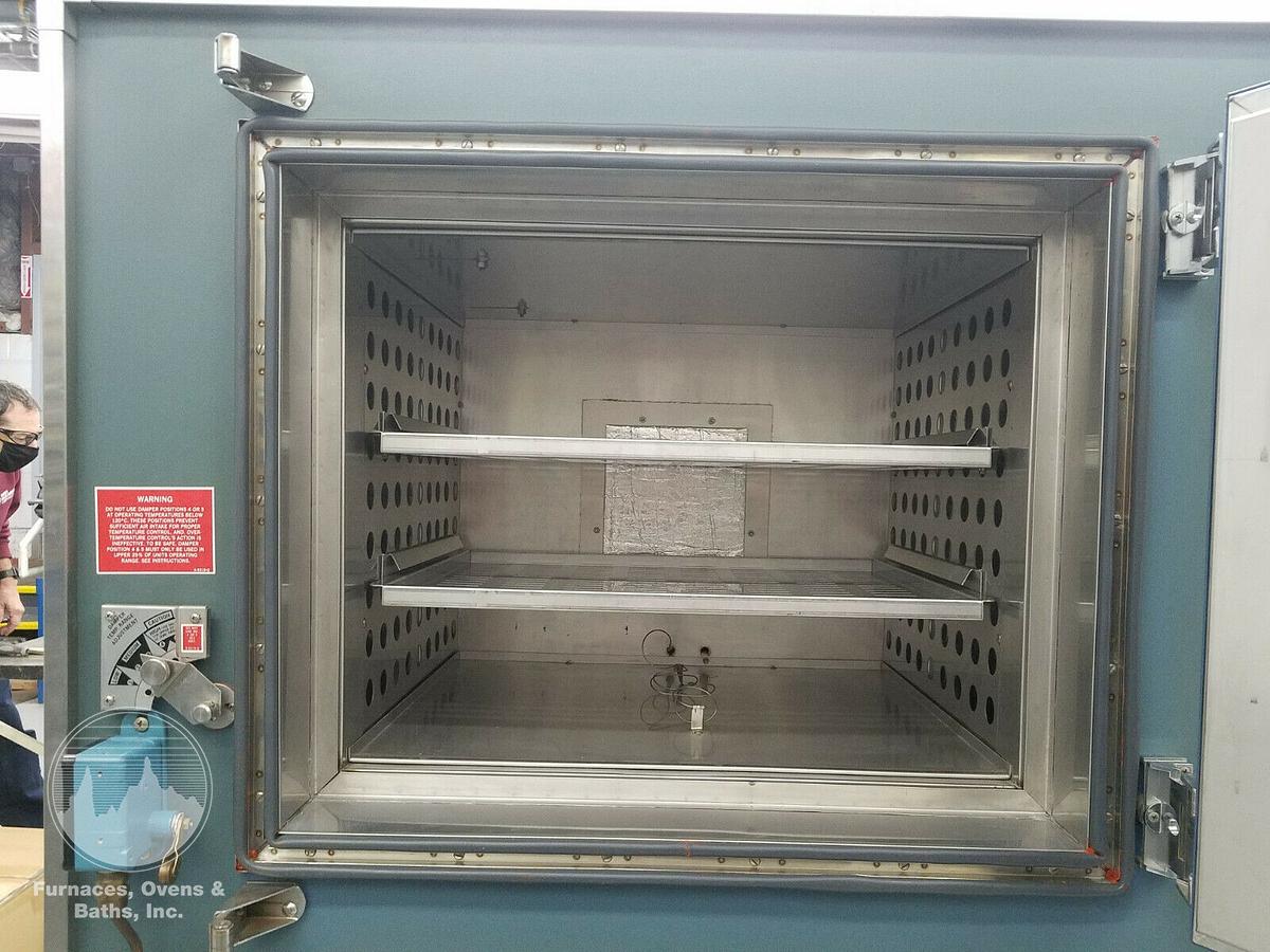 Used Blue M HS-1202F