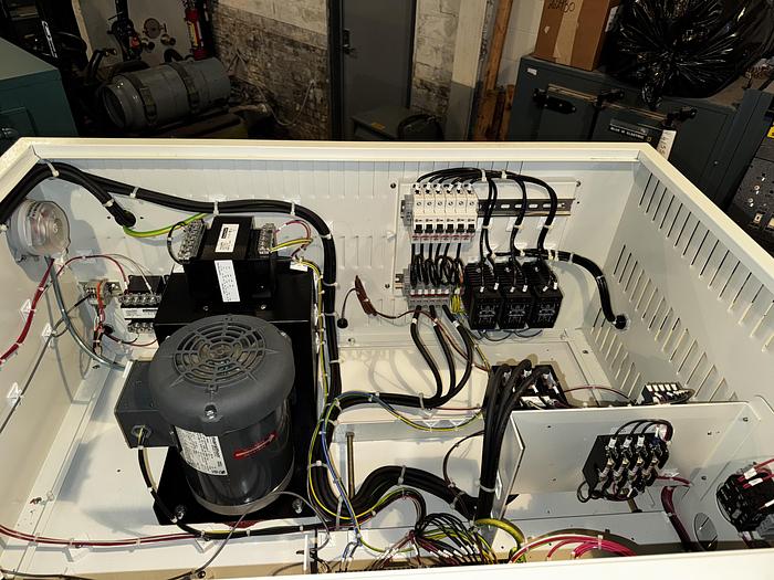 Used 48"W x 48"H x 24"L, Blue M DCW-326 Cabinet Oven, Stainless Steel Interior, 600°F