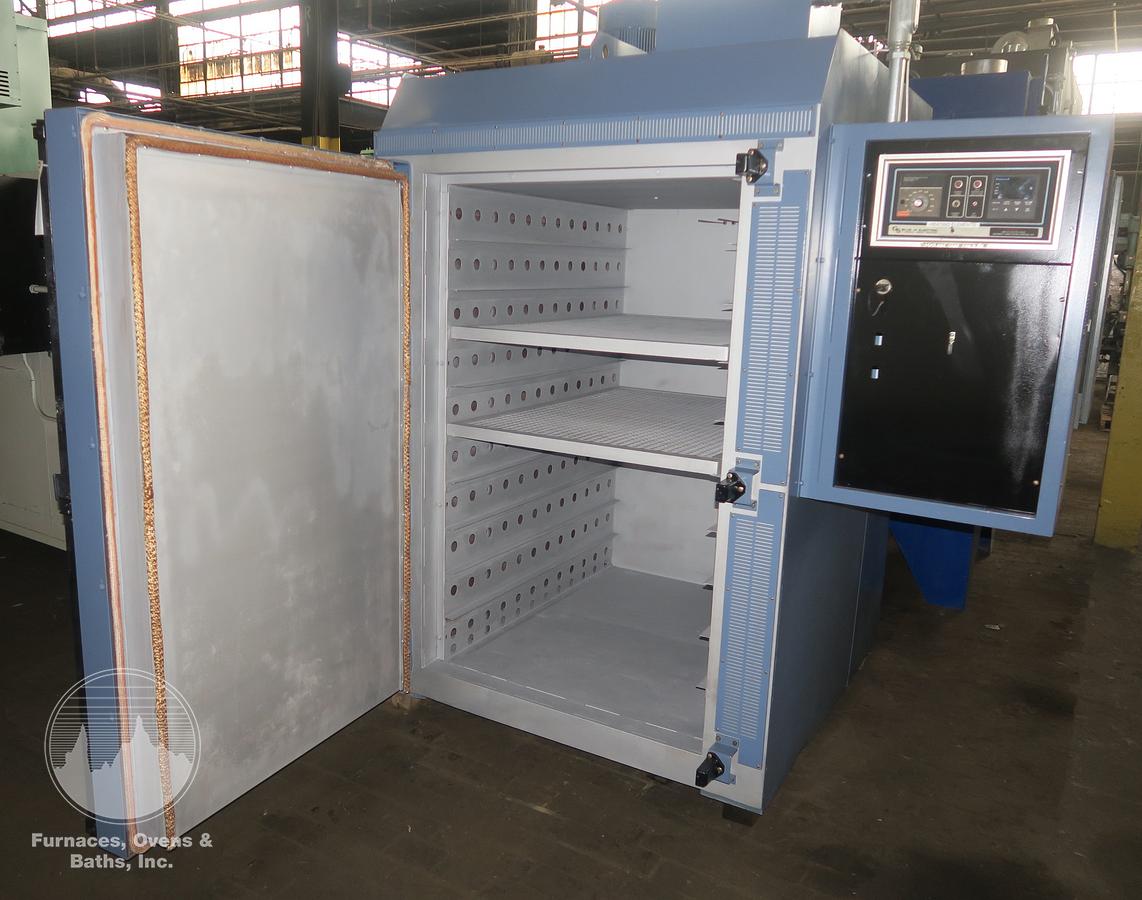 Used 36"W x 60"H x 48"L Blue M Batch/Cabinet Oven, 750°F, Electric
