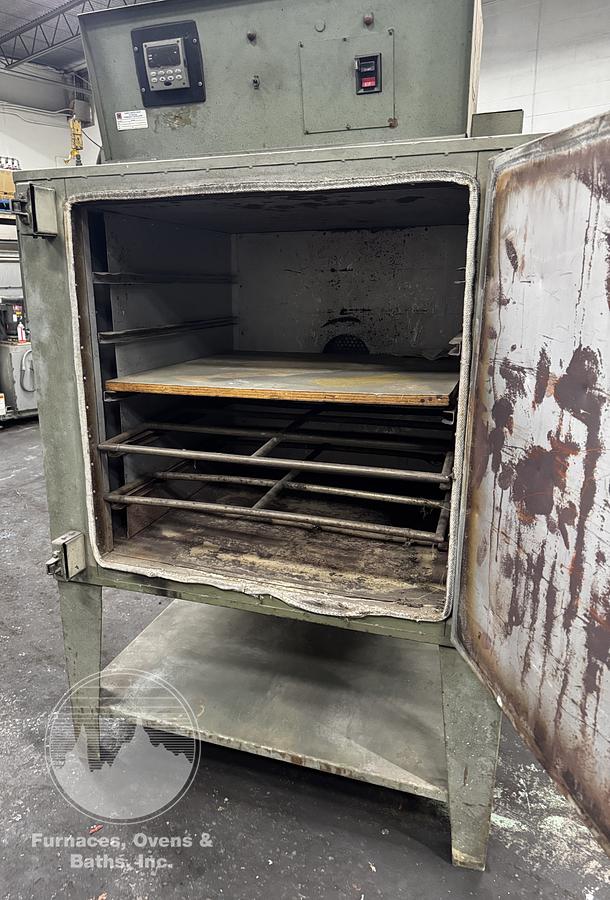 Used 36"W x 36"H x 36"L, Grieve AB-500, Electric, 500-F