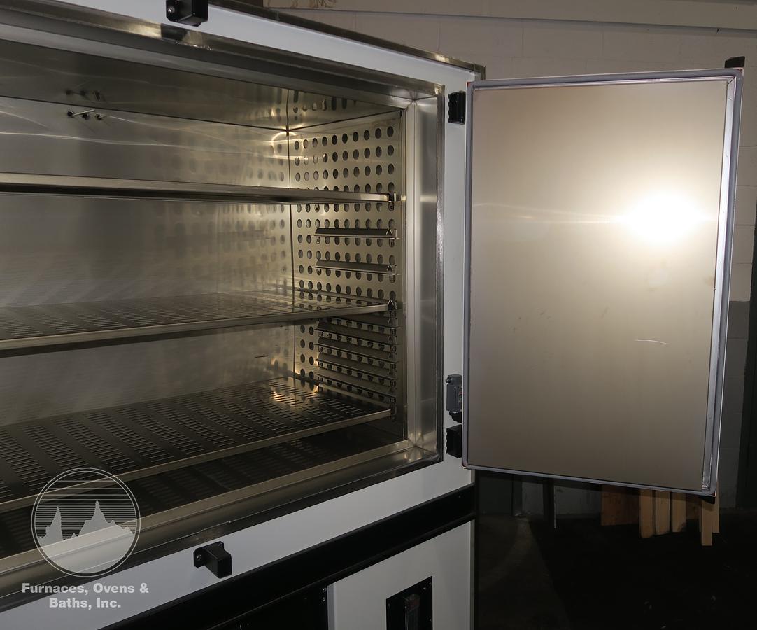 Used 48"W x 36"H x 24"L Blue M DCW-1406-E-F4T Cabinet Oven, 350°C/662°F, Electric