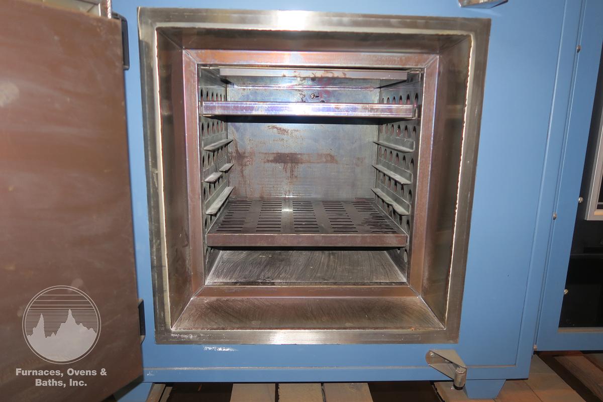 Used Blue M CFD-10E-7