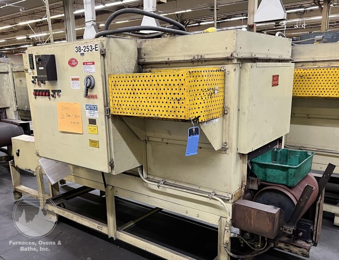 Used 19"W x 18" High x 120" Long, New England Oven Belt Conveyor Oven, Electric, 850-F