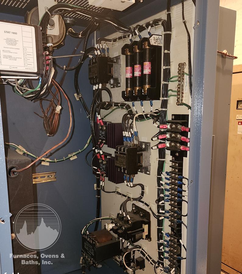 Used 36"W x 60"H x 48"L Blue M Truck Oven Model DC606RIG, 600°F, Electric