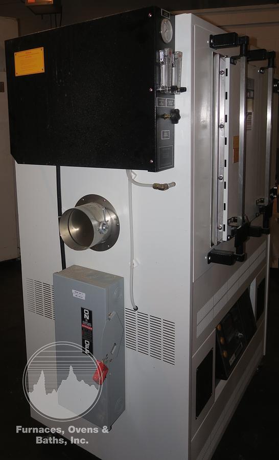 Used 25"W x 20"H x 20"L Blue M IGF-7780 Inert Gas Cabinet Oven, 1100°F