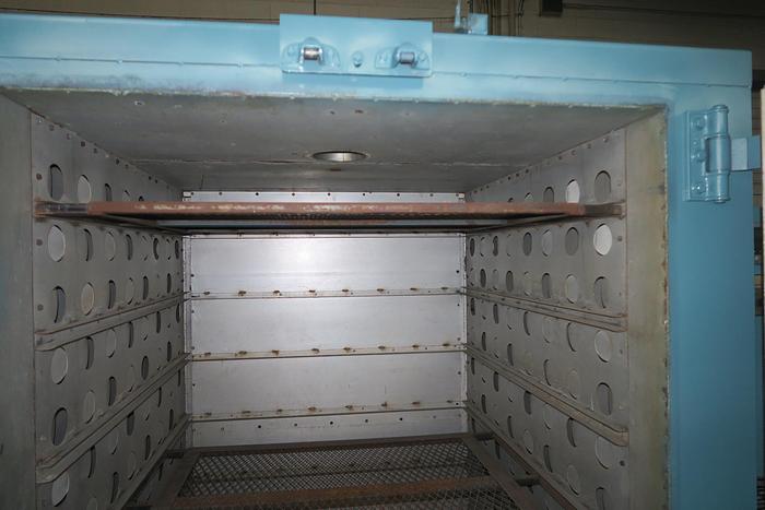 Used 48"W x 72"H x 48"L, Grieve, Electric Walk-In/Cabinet Oven, 500°F