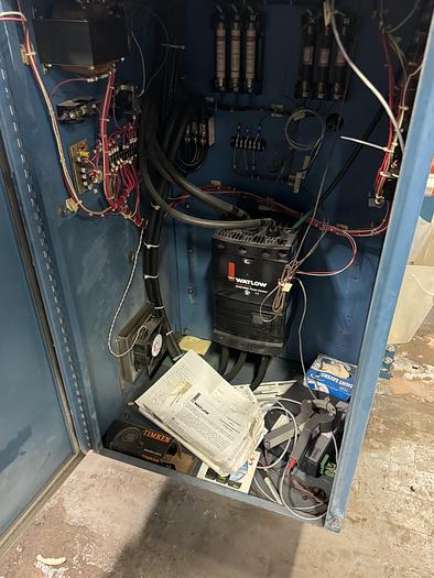 Used 48"W x 72"H x 48"L, Gruenberg, Electric Walk-In Oven, 450°F