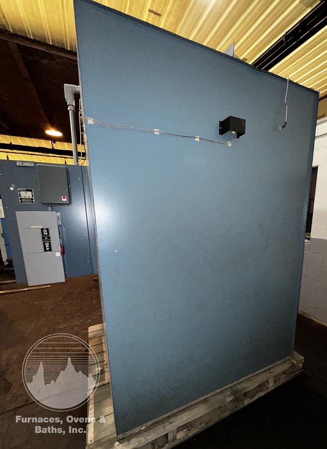 Used 48"W x 72"H x 48"L, Blue M DC-966 Cabinet Oven, 600°F, Stainless Interior
