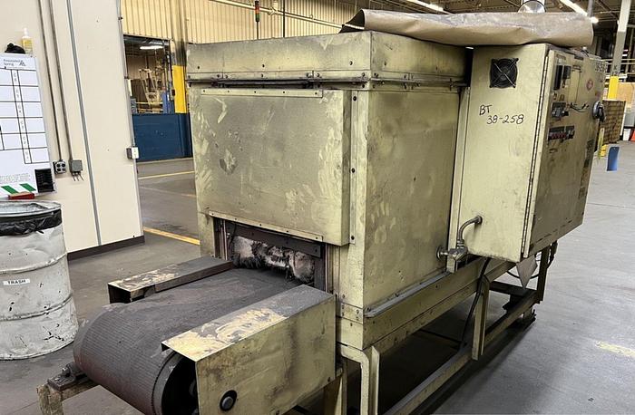 Used 19"W x 18" High x 120" Long, New England Oven Belt Conveyor Oven, Electric, 850-F