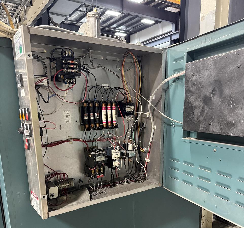 Used 36”W x 60”H x 36”L Grieve TAH-500 Truck Oven, 500-F, Electric, Powered Exhaust